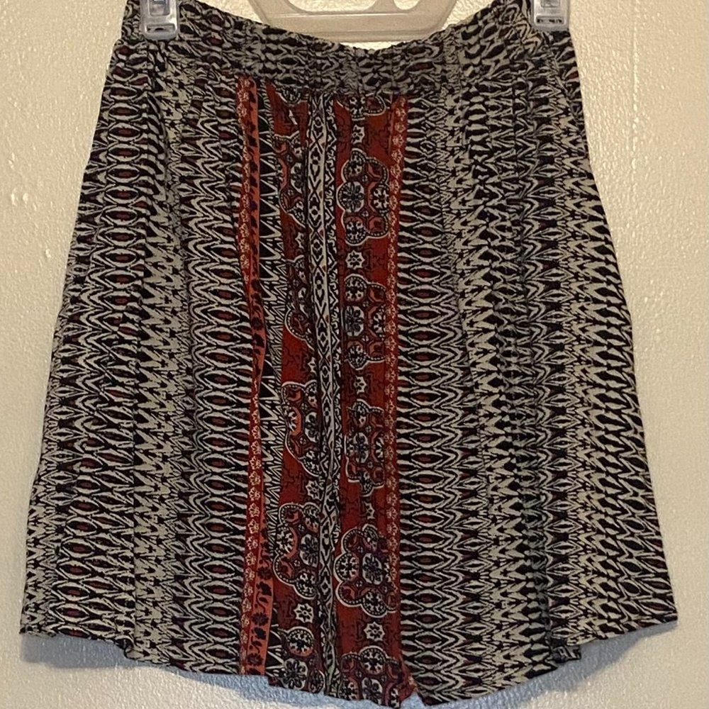 Angie mini Skirt NEW WITH TAGS size Small